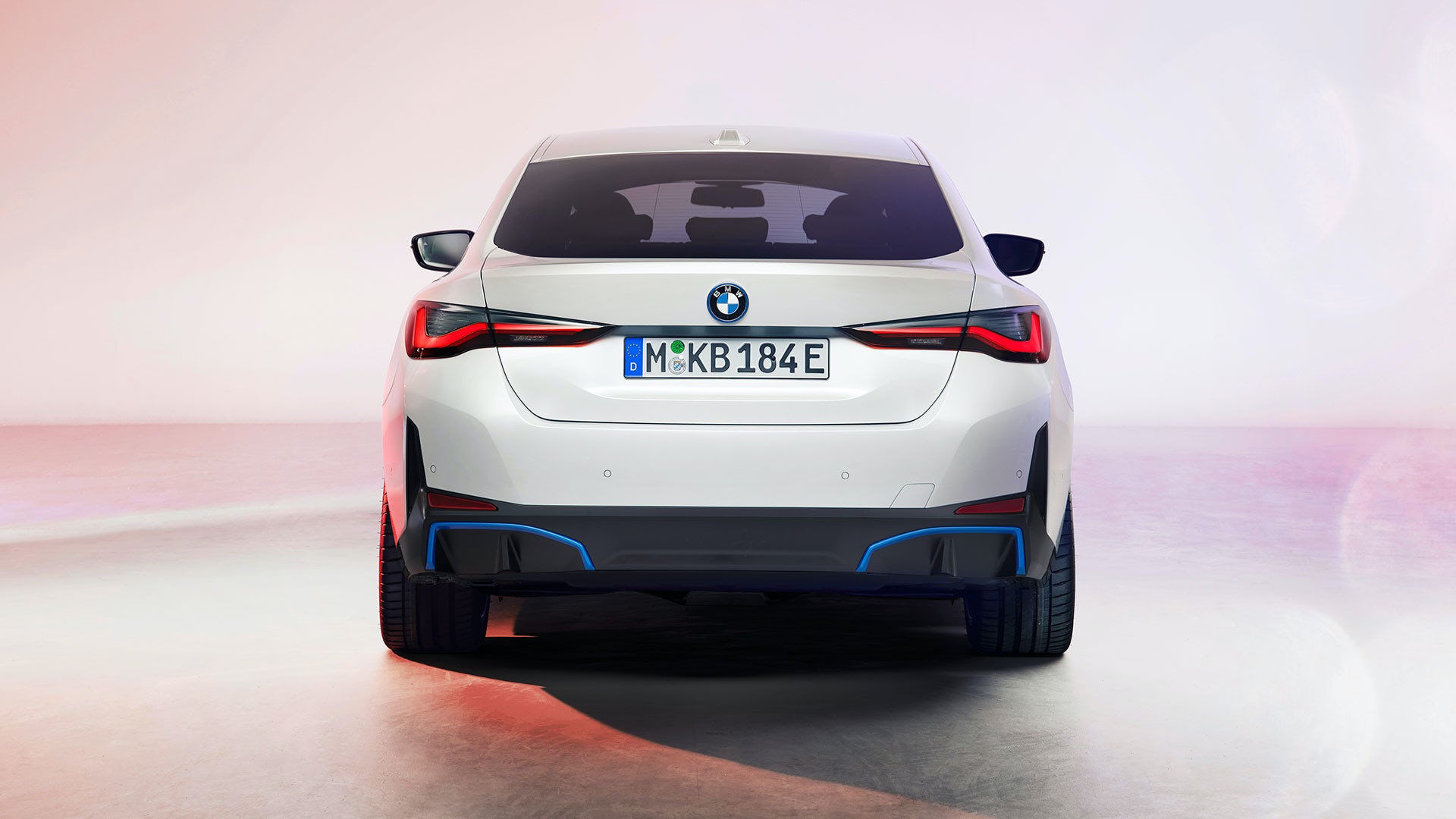 bmw i4 rear