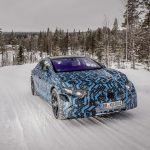 2022-mercedes-benz-eqs-torque-vectoring