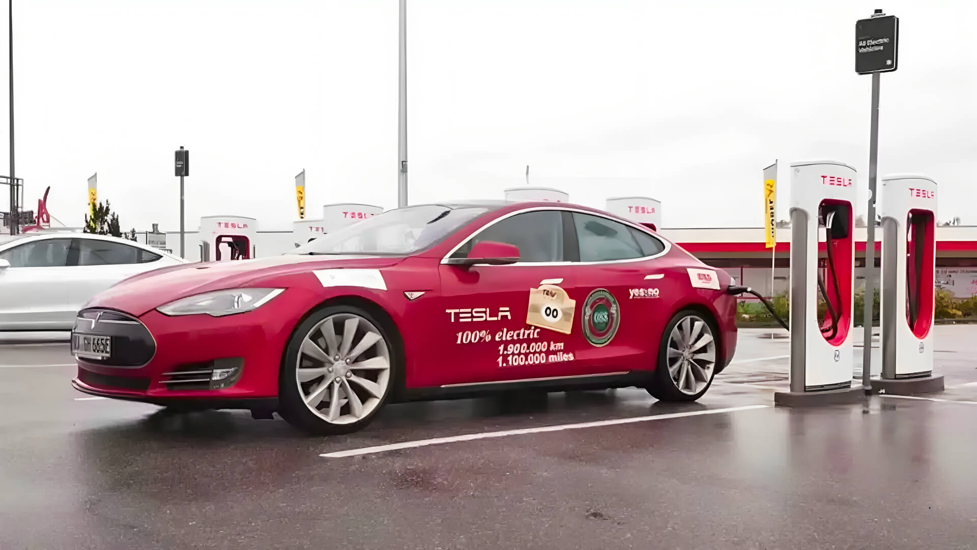 Tesla Model S 2014