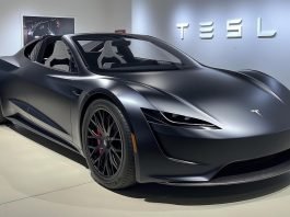 Next Gen Tesla Roadster Still on Track for 2025 Unveiling Says Franz Tesla Roadster Production