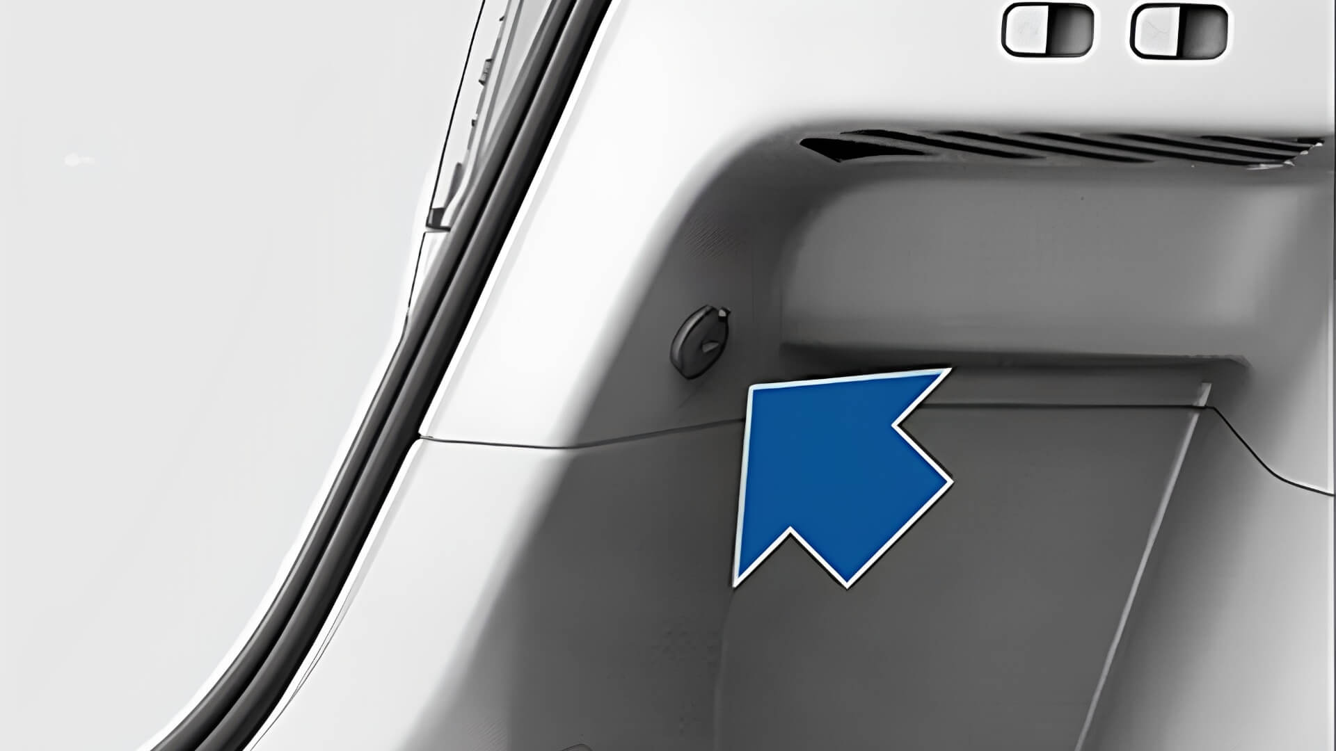 Tesla 12V Power and USB Ports Functionality