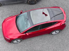 Tesla Model Y Juniper Roof Gets a Metallic Coating