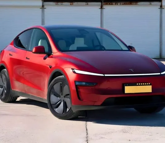 Tesla Loses the Man Behind Its Best-Selling Model Y Amid Leadership Changes Tesla Model Y Super Range