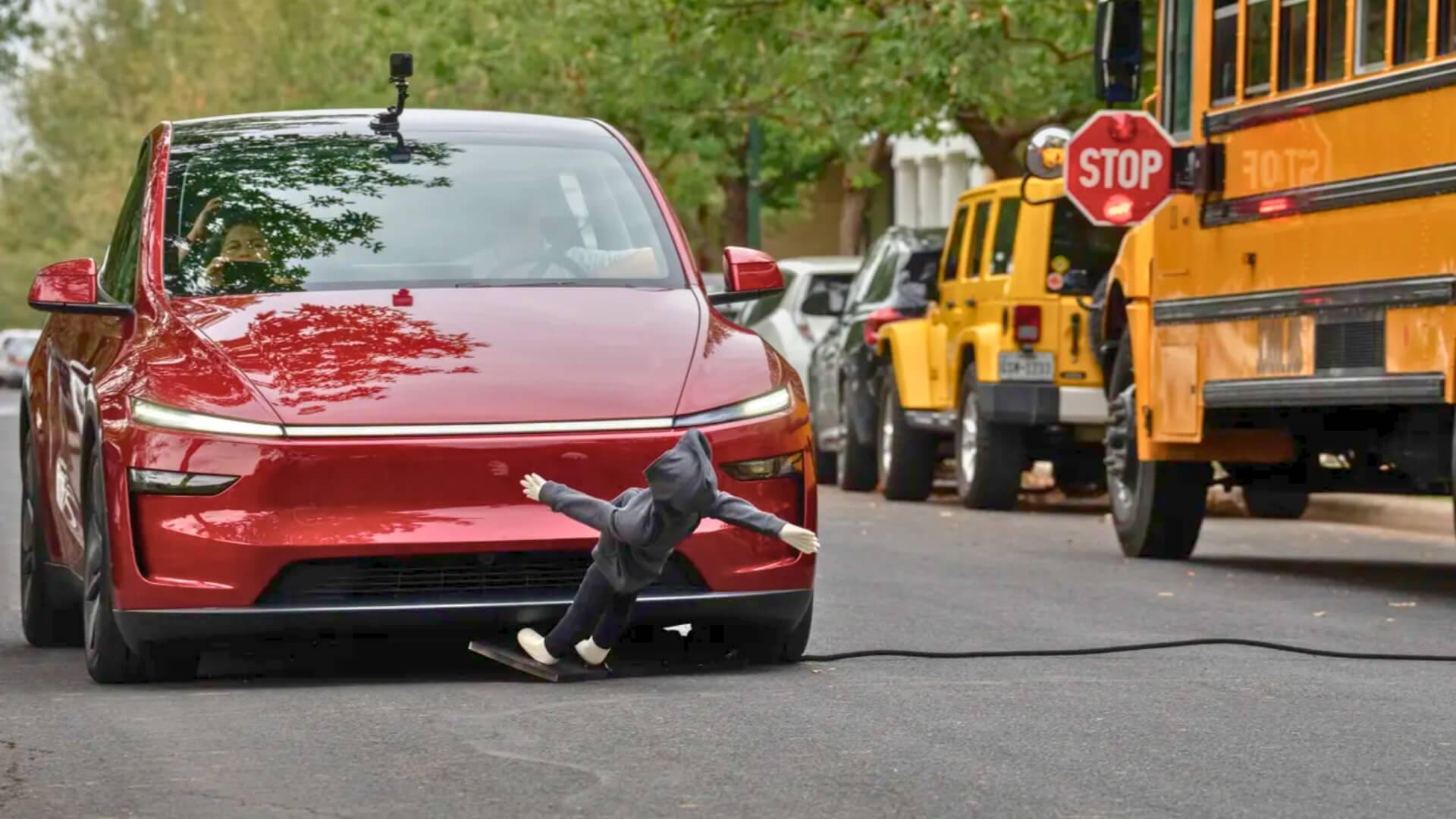 Tesla Robotaxi Child Dummy and Ran Over It